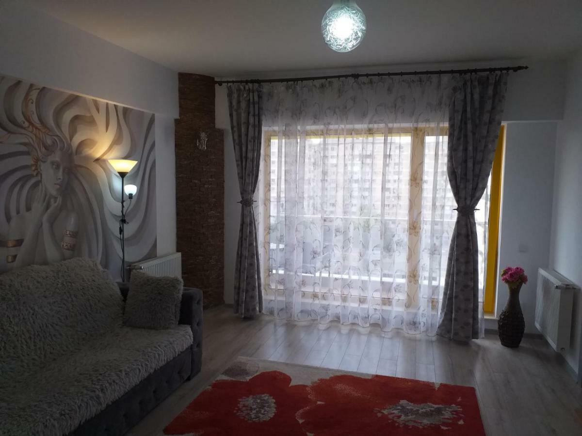 Апартаменты Downtown "Rendez-Vous" Luxury Бакэу Экстерьер фото